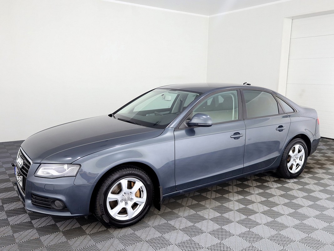 Audi A4 3.0 V6 176kW