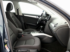 Audi A4 Comfortline Quattro ATM 3.0 TDI 176kW (6 foto / 7)
