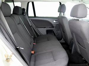 Ford Mondeo Facelift 2.0 107kW (7 foto / 7)