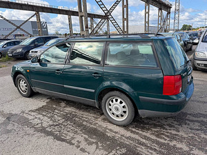 Volkswagen Passat Variant 1.6 74kW (4 foto / 7)