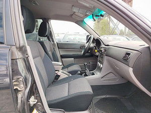 Subaru Forester Facelift AWD LPG 2.0 116kW (6 foto / 7)