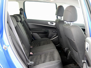 Peugeot 307 D-Sign Facelift 1.6 HDi 80kW (7 foto / 8)