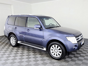 Mitsubishi Pajero Luxury ATM 3.2 DI-D 125kW (1 foto / 8)