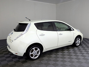 Nissan LEAF Comfort 80kW (3 foto / 9)