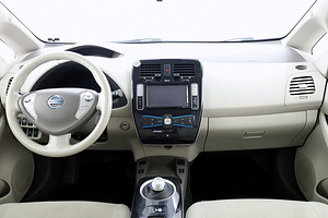 Nissan LEAF Comfort 80kW (5 foto / 9)
