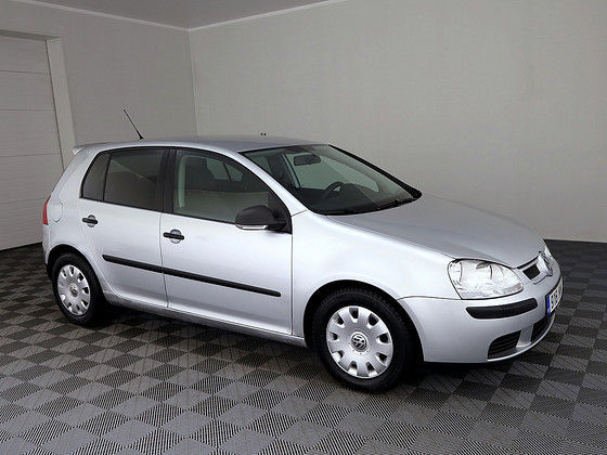 Volkswagen Golf Comfortline ATM 1.6 75kW