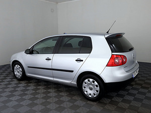 Volkswagen Golf Comfortline ATM 1.6 75kW (4 foto / 7)