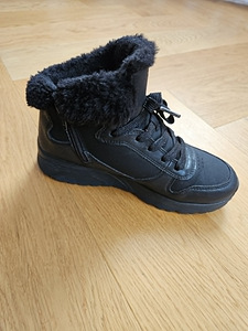 Skechers kevad-sügis ketsid, suurus 35 (5 foto / 9)