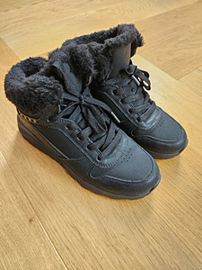 Skechers kevad-sügis ketsid, suurus 35 (6 foto / 9)