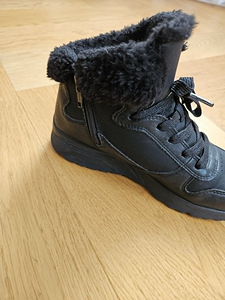 Skechers kevad-sügis ketsid, suurus 35 (7 foto / 9)