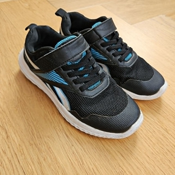 Reebok tossud, suurus 31