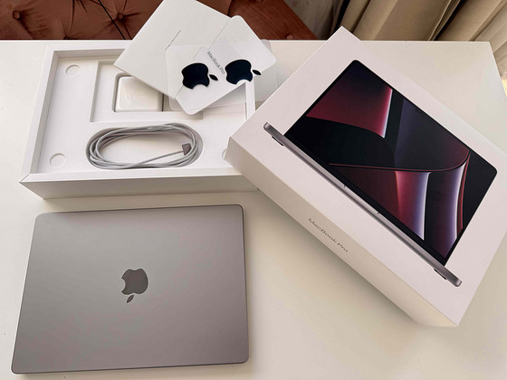 Apple MacBook Pro 14" M2 Pro 16Gb/512Gb 2023