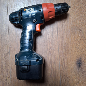 Akutrell Black&Decker CD12C (ilma aku ja laadijata)