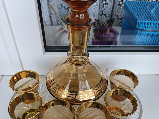 Vintage joogikomplekt (likööri või konjaki jaoks) merevaigukarva klaasist