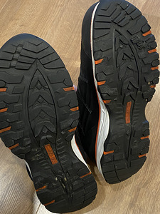 Helly hansen tööjalatsid (4 foto / 5)