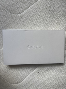Apple Watch Ultra 3 GPS +Cellular 49m Natural Titanium (1 foto / 1)