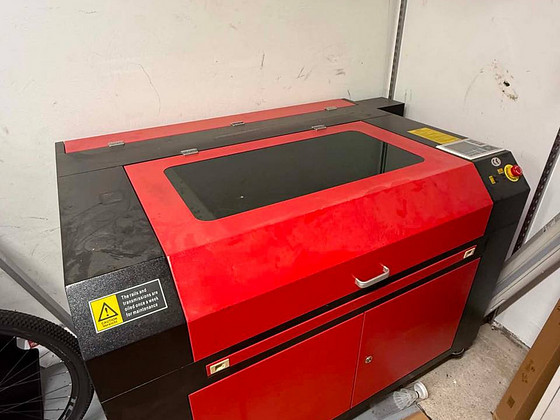 CO₂ laserlõikur 100W