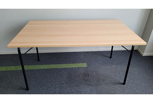 Kasutatud kontorilaud kokkuklapitav (1 foto / 1)