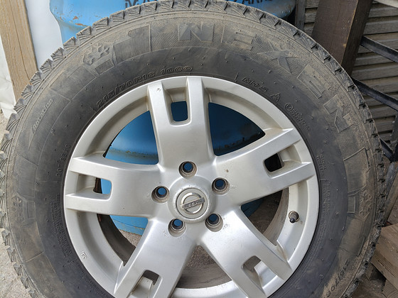 215/70r16