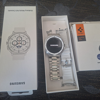 Samsung Galaxy Watch8 Classic LTE серебристые