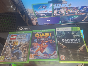 Xbox Series X 1TB SSD + 2 kontrollerit + 3 mängu (3 foto / 3)