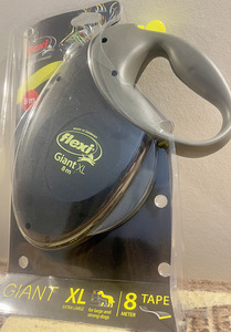 Поводок Flexi Giant XL, 8 м, черный (1 фото из 1)