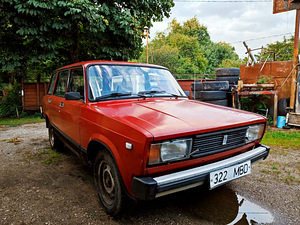 VAZ Lada 2104 (5 foto / 12)