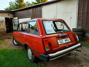 VAZ Lada 2104 (3 foto / 12)