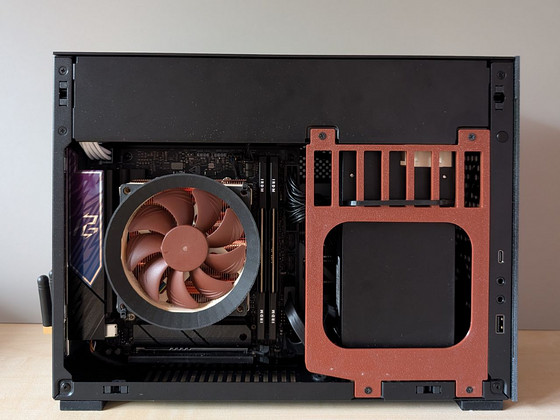 Игровой компьютер Ryzen 9700X | 9060XT 16gb | 32gb DDR5