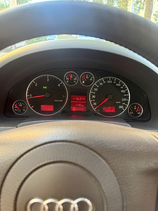 Audi a6 (2 foto / 9)