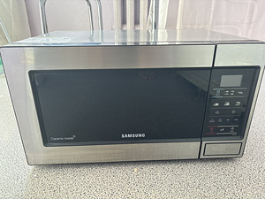 Samsung ME73M 800w (1 фото из 4)