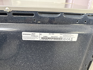 Samsung ME73M 800w (2 фото из 4)