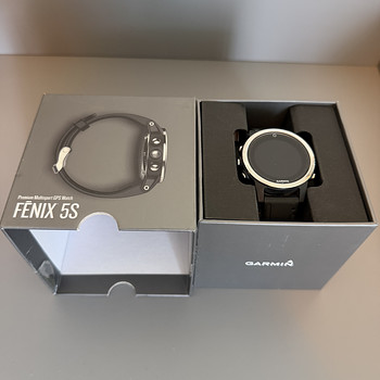 Garmin Fenix 5s