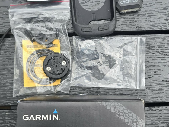 Garmin Edge Explore 1000 GPS rattakompuuter + lisavarustus