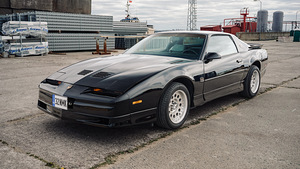 Pontiac Firebird Trans Am GTA 5.7 V8 (1 foto / 14)