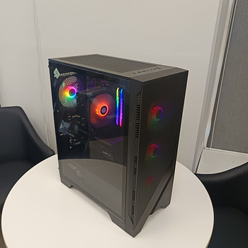 UUS GAMER PC Ryzen 7 /32GB RAM/500GB+1TB SSD/RADEON 9060XT