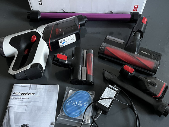 Varstolmuimeja -Samsung VS8000 POWERstick PRO