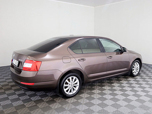 Skoda Octavia Comfortline ATM 1.4 103kW (3 foto / 8)