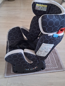 Laste turvatool Dimples (0–25 kg / Rühm 0+/1/2) (1 foto / 4)