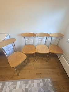 Müüa 4 Itaalias valmistatud söögitooli (4 foto / 9)
