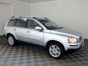 Volvo XC90 Summum Facelift ATM 2.4 D5 136kW (1 foto / 8)