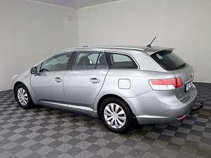 Toyota Avensis Linea Sol 1.8 108kW (4 foto / 7)