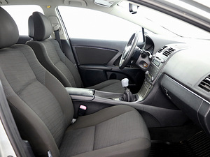 Toyota Avensis Linea Sol 1.8 108kW (6 foto / 7)