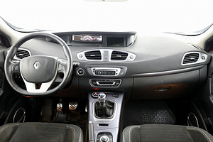 Renault Scenic Xmod 1.6 dCi 96kW (5 foto / 9)