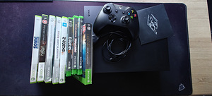 Xbox One X 1TB + 10 mängu (1 foto / 2)