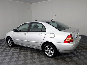 Toyota Corolla Linea Sol Facelift 1.6 81kW (4 foto / 8)