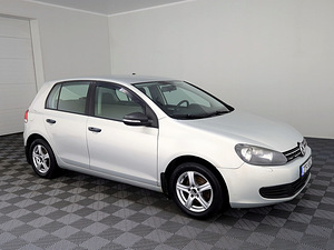 Volkswagen Golf Comfortline 1.6 75kW (1 foto / 7)