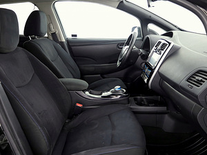 Nissan LEAF Comfort ATM 80kW (6 foto / 9)