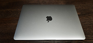 MacBook Pro 13 (4 фото из 8)