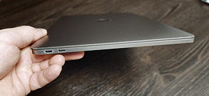 MacBook Pro 13 (5 фото из 8)